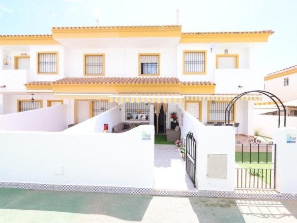 Duplex for sale in Pilar de La Horadada