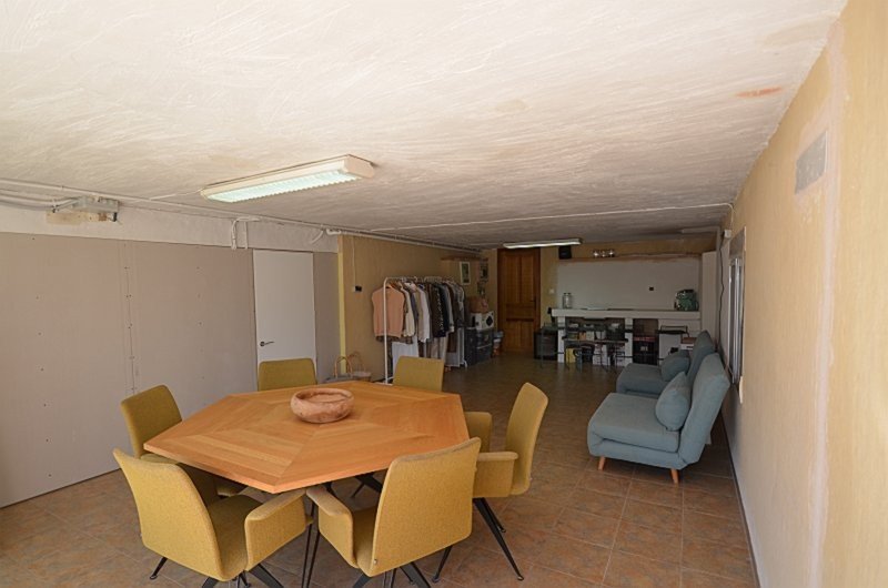 full_1454532_64581054