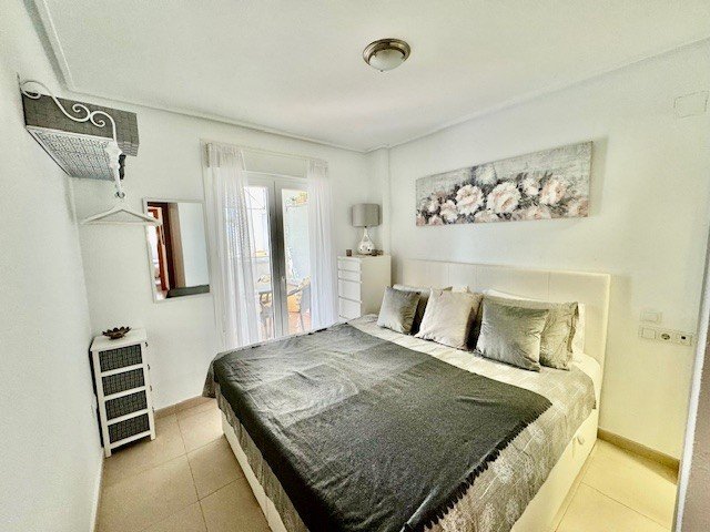 full_1469044_64915132