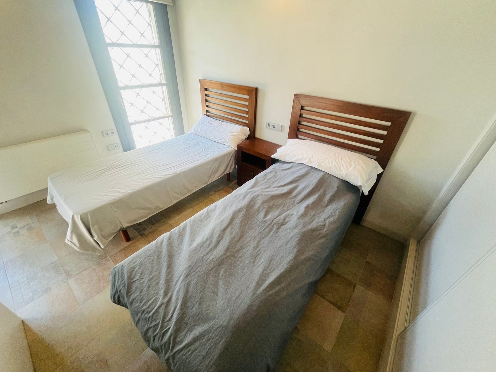 property_attachment_1ap18xkhlx_20250715022844