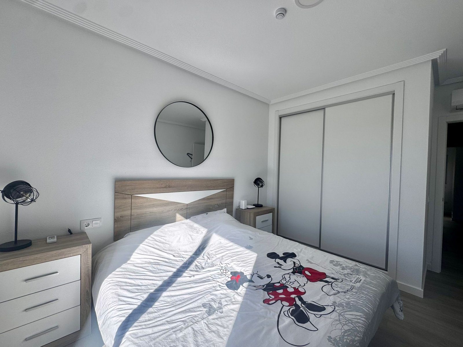 property_attachment_1ayinyjbzn_20251121023000