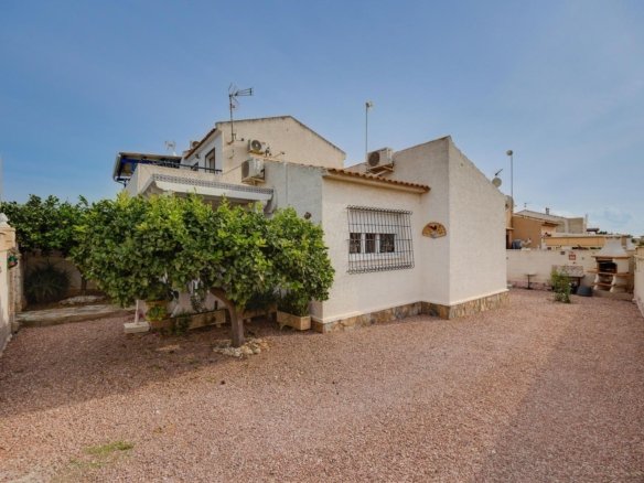 Villa for sale in Orihuela Costa