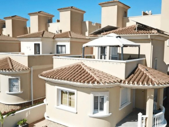Town House for sale in San Miguel de Salinas
