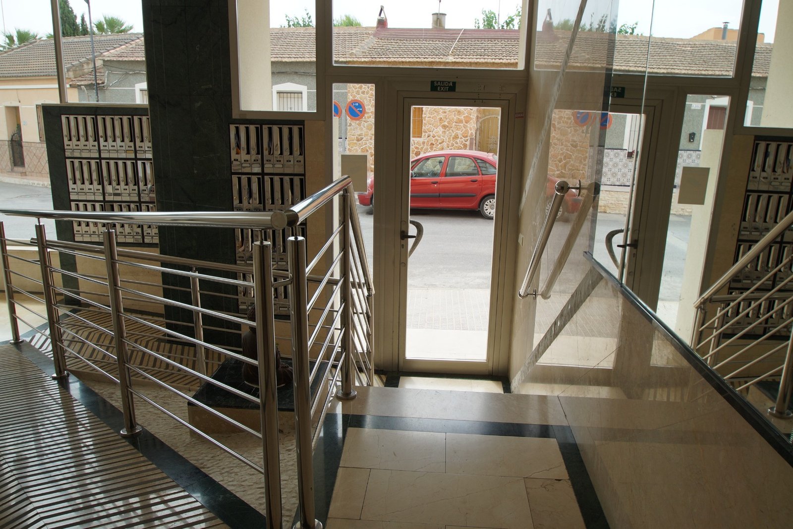 136505_694129c082c95