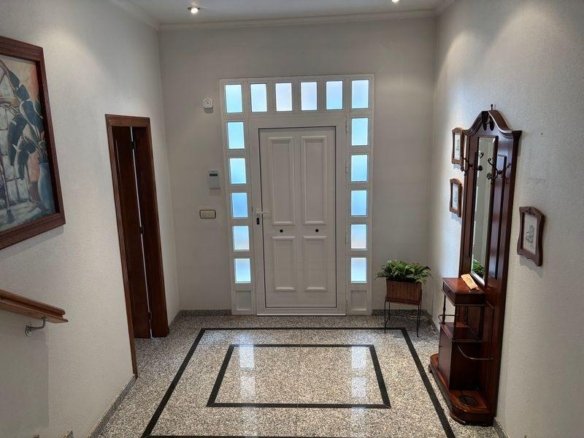 Town House for sale in Formentera del Segura