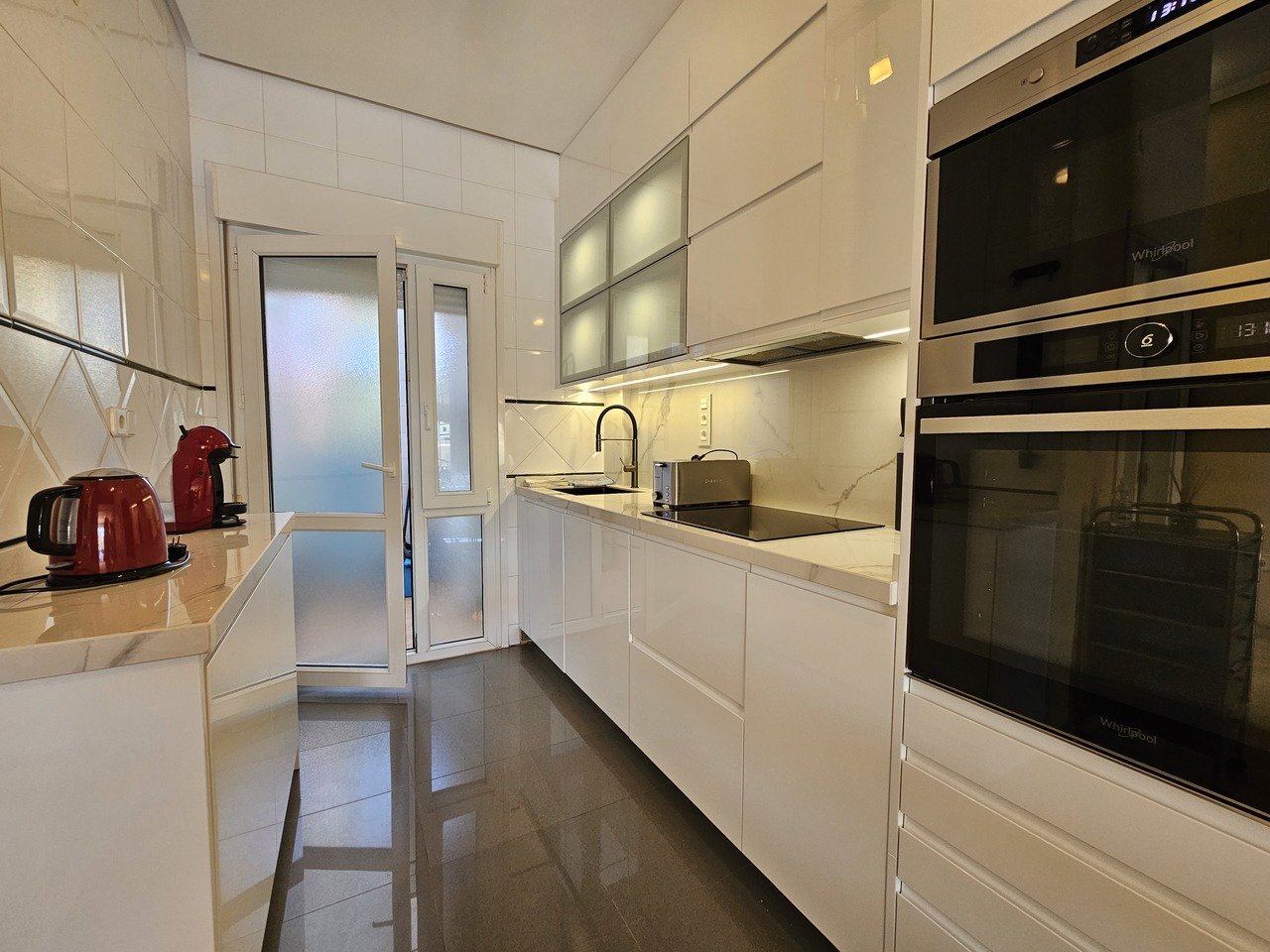 20250408_131905_xlarge