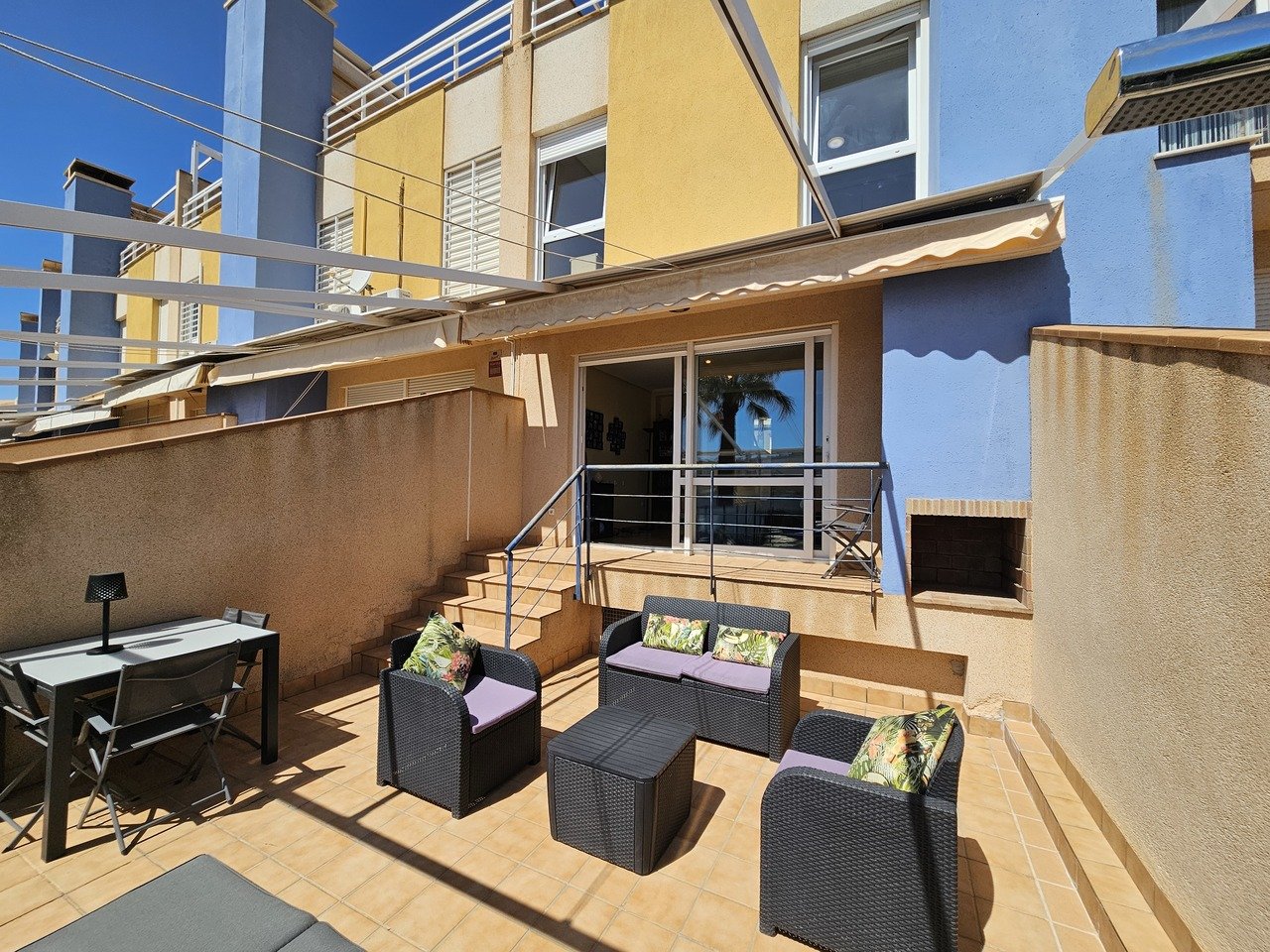 20250408_132250_xlarge