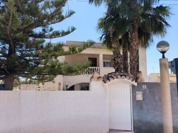 Town House for sale in Orihuela Costa