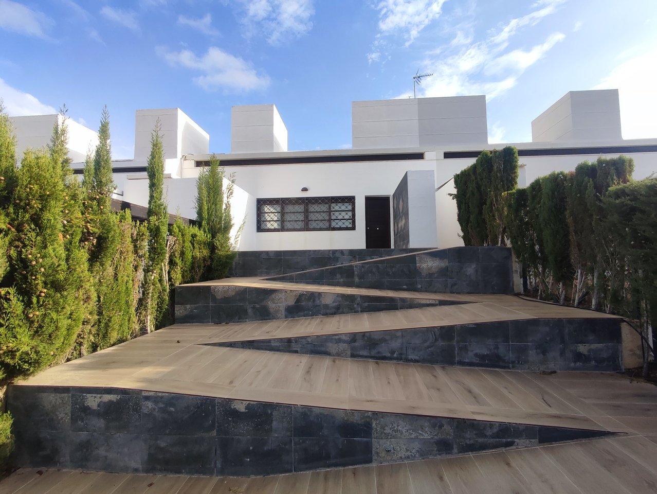 30226-villa-for-sale-in-peraleja-golf-22672860-large Murcia – Sunrise Dream Properties