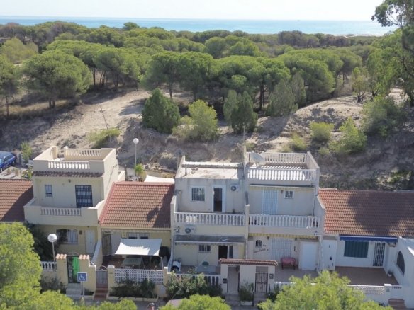 Town House for sale in Guardamar del Segura