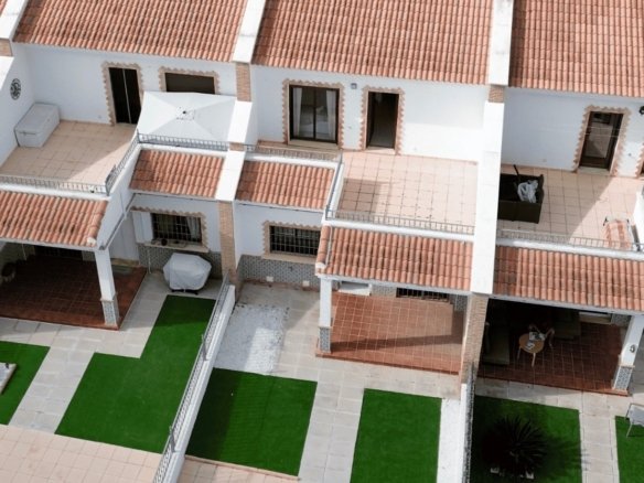 Town House for sale in San Miguel de Salinas