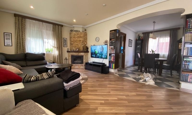 cad9c751-e0e862b0-964c-4c8c-8c62-c43d961faa75