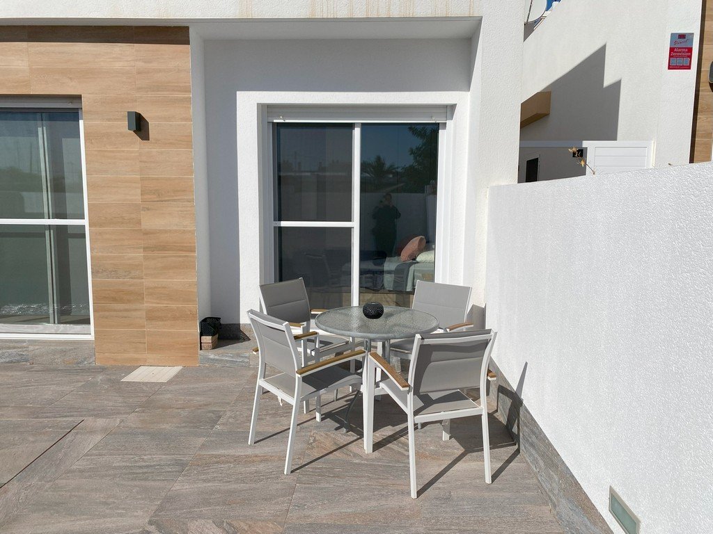 full_1417033_63729496