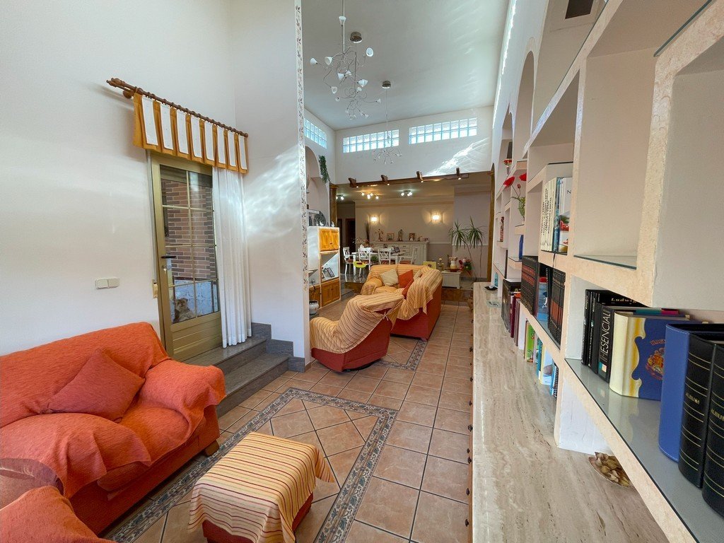 full_1421777_63844717