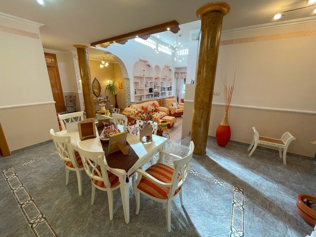 full_1421777_63844720