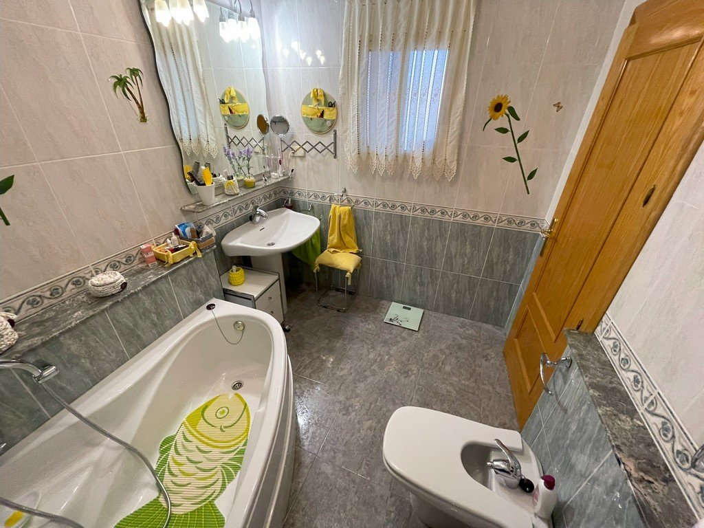 full_1421777_63844726