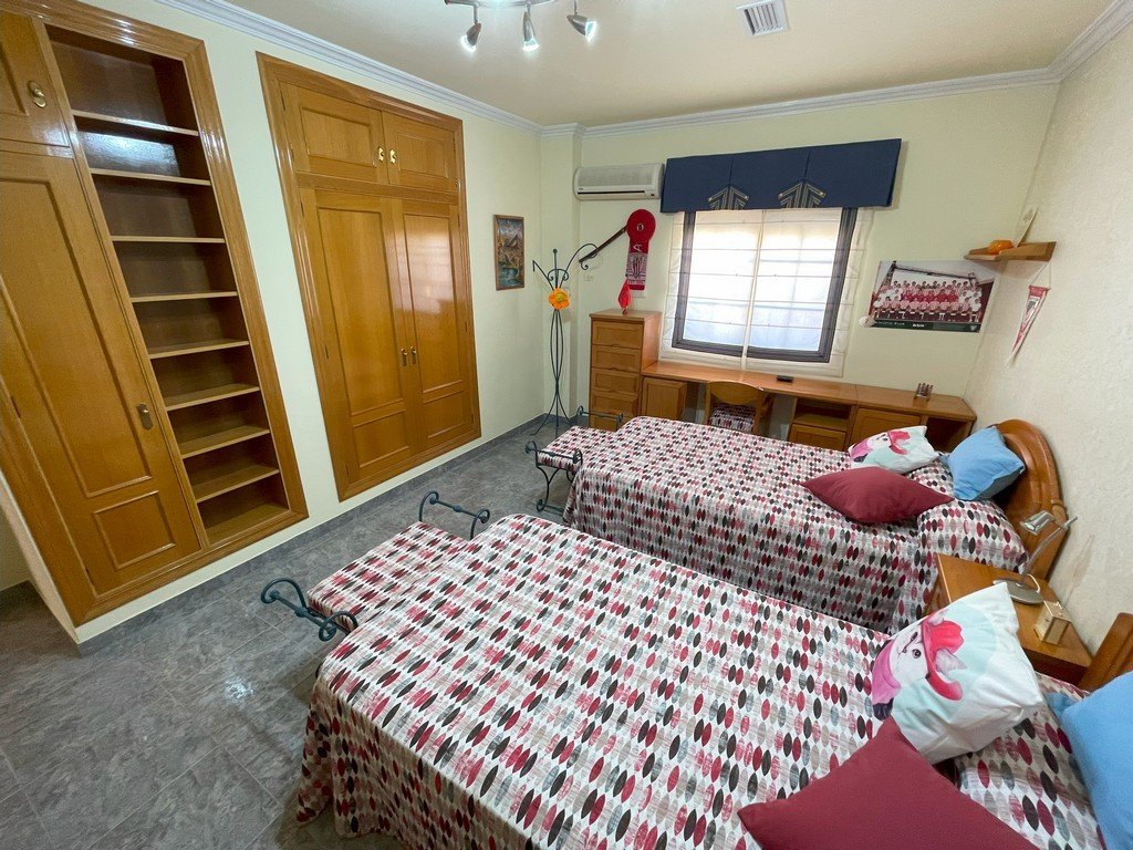 full_1421777_63844730