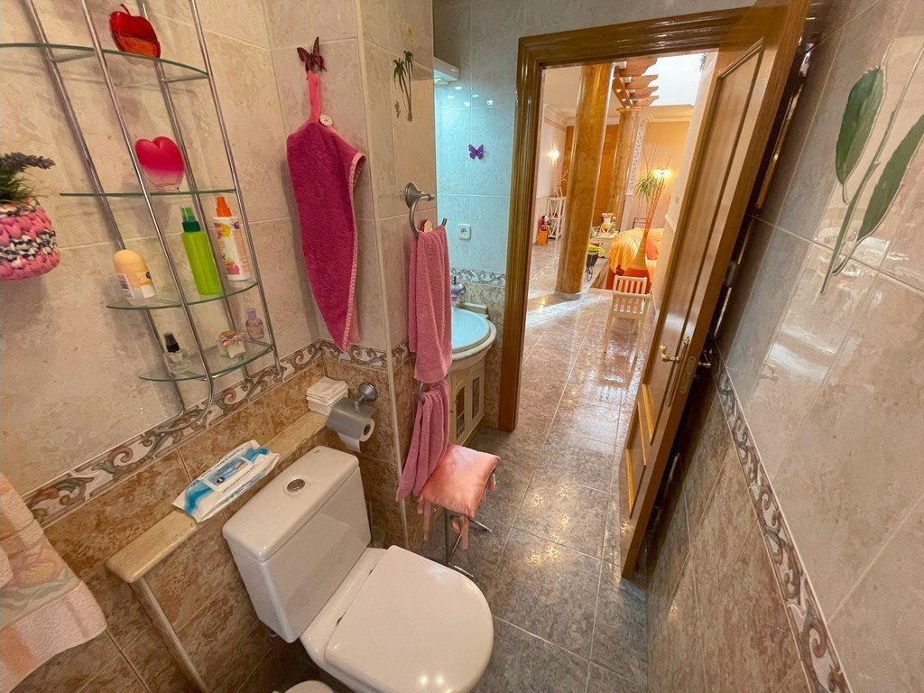 full_1421777_63844737