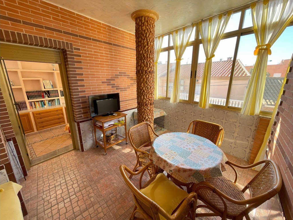 full_1421777_63844741