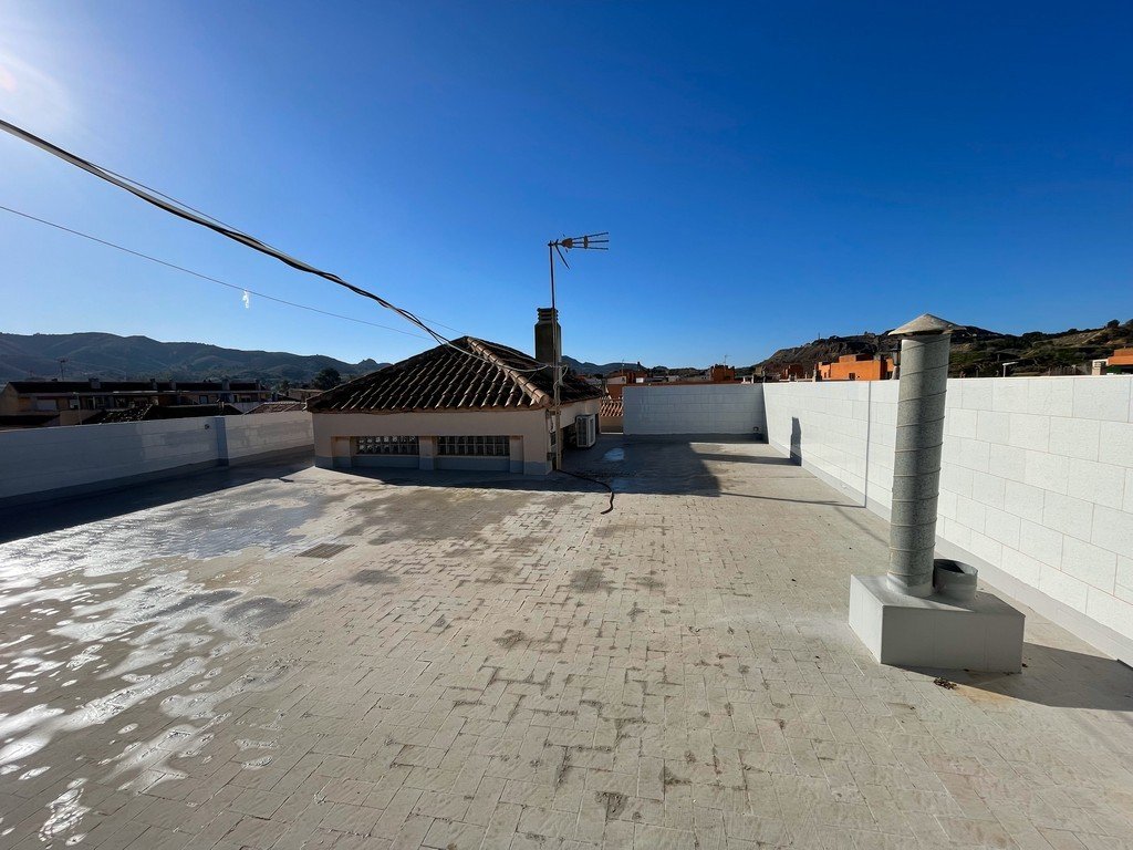 full_1421777_63844753