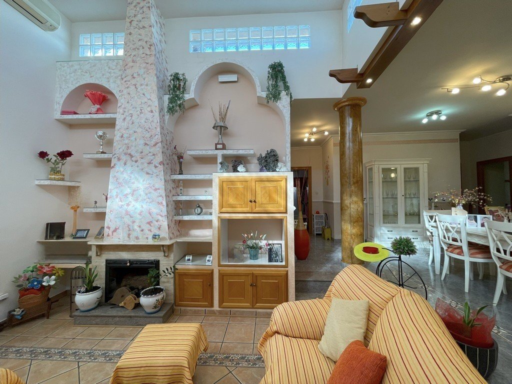 full_1421777_63875337