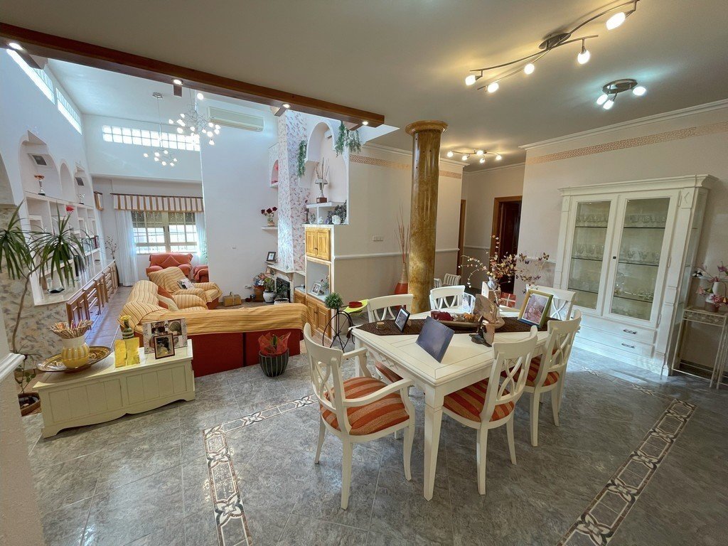 full_1421777_63875338