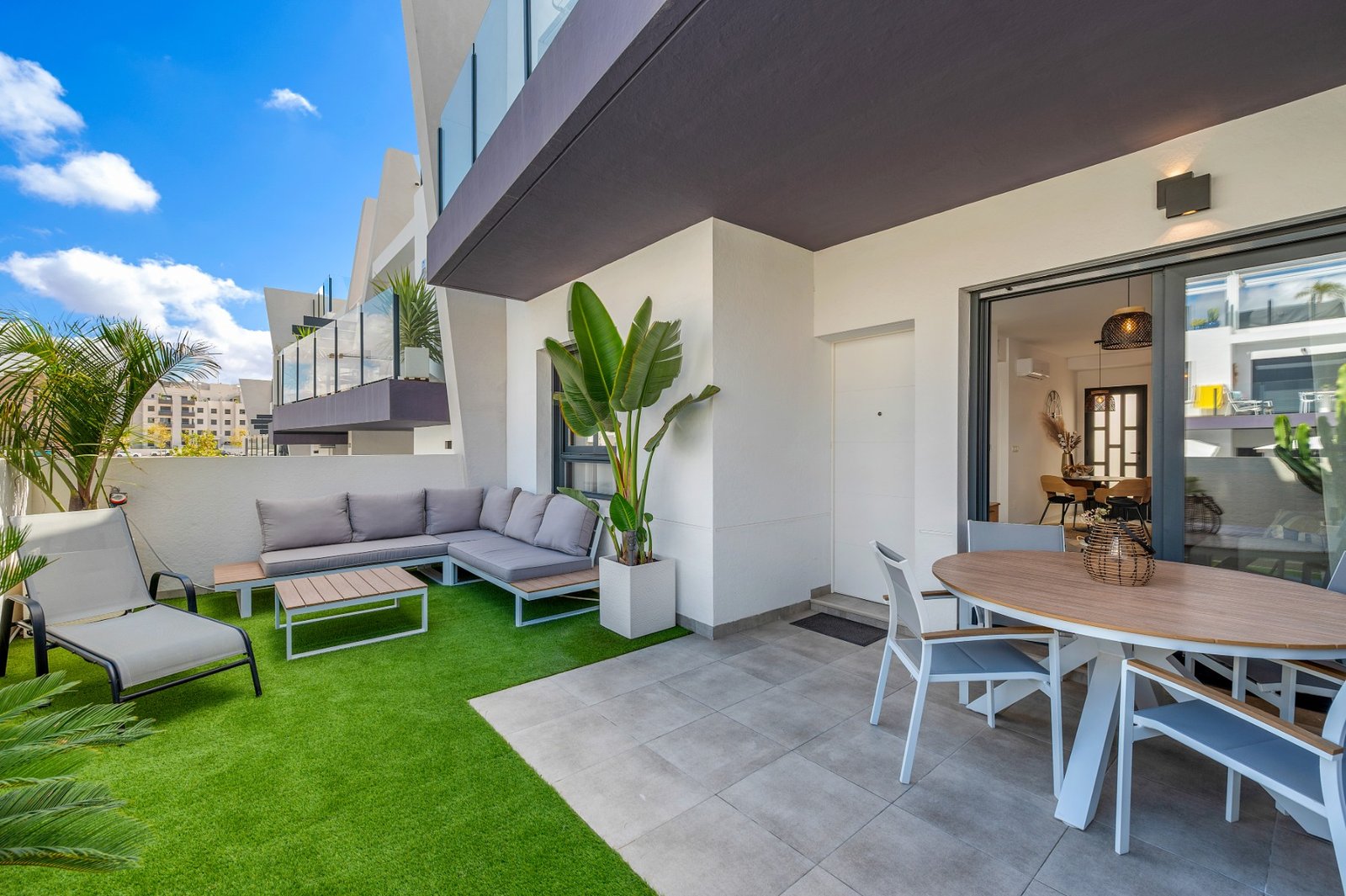 o_1j5do2ds71btft1cmg41me05jr28