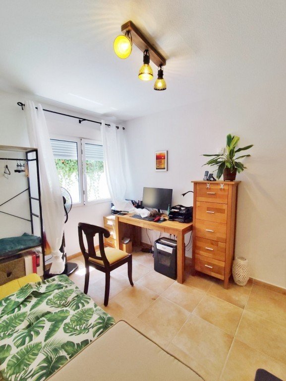 o_1j8387qr31ls9oj8mdh19f151uid