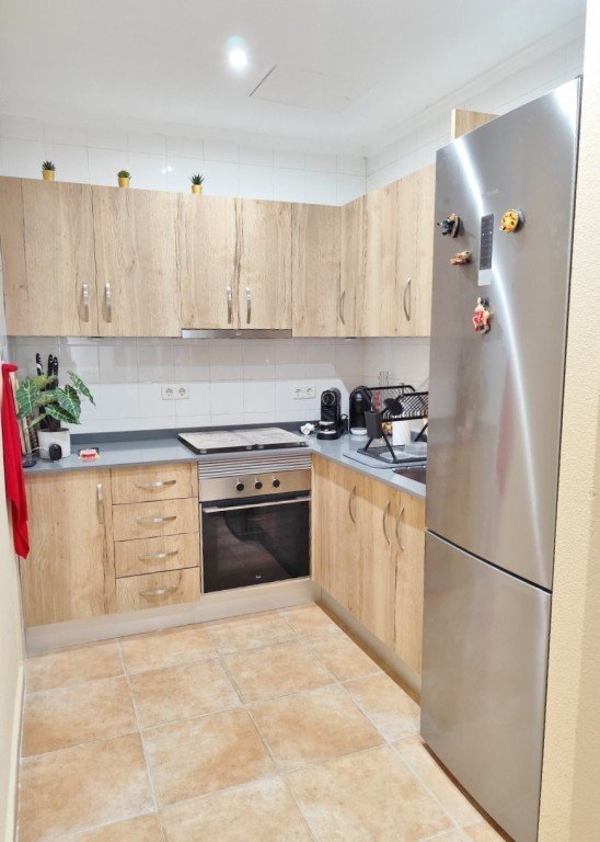 o_1j8387qr414mqjml12vt1ddd18irj0