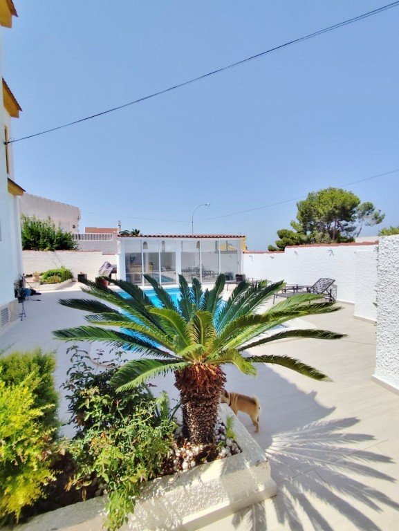 o_1j8387qr4ql31gtie51rjt196djb