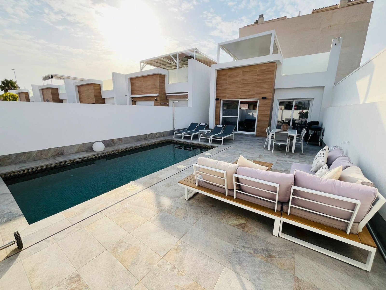 property_attachment_1ttso3tfiq_20250819010507