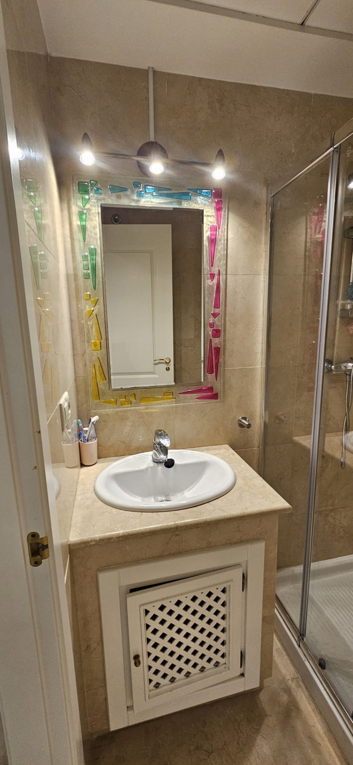 property_attachment_1vqthzrf2b_20250408070105