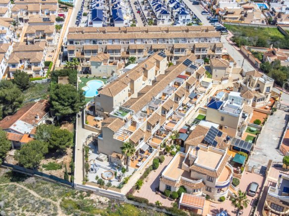 Town House for sale in Orihuela Costa