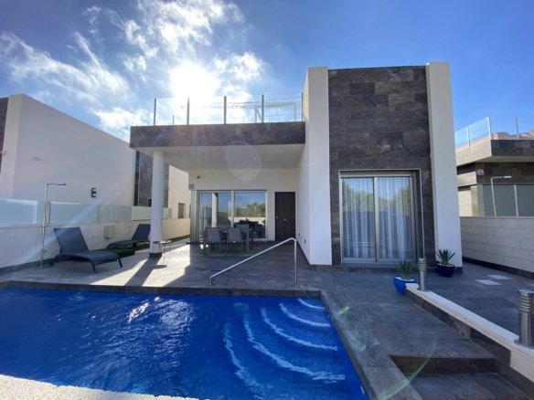 Villa for sale in Orihuela Costa