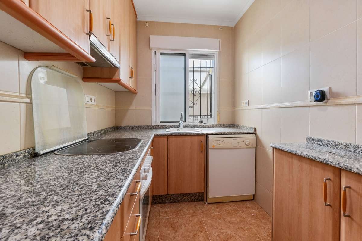 20251002131430000000_DSC05026