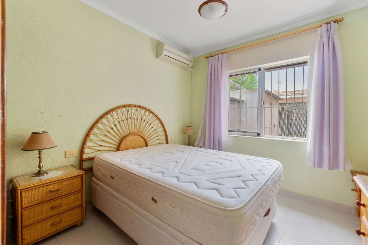 20251002131430000000_DSC05044