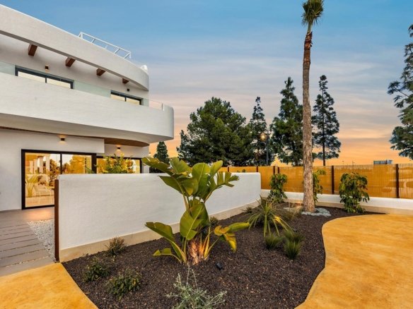 Bungalow for sale in Los Alcazares