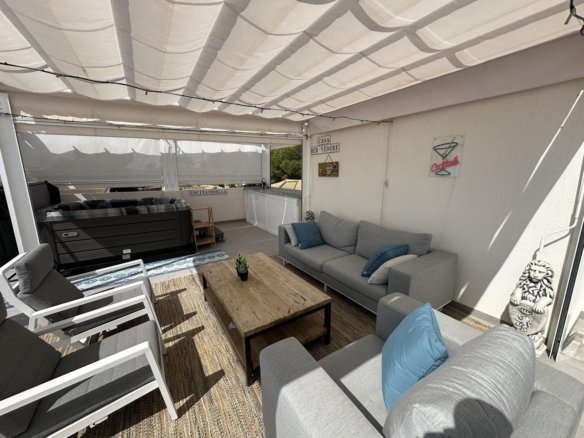 Penthouse for sale in Orihuela Costa