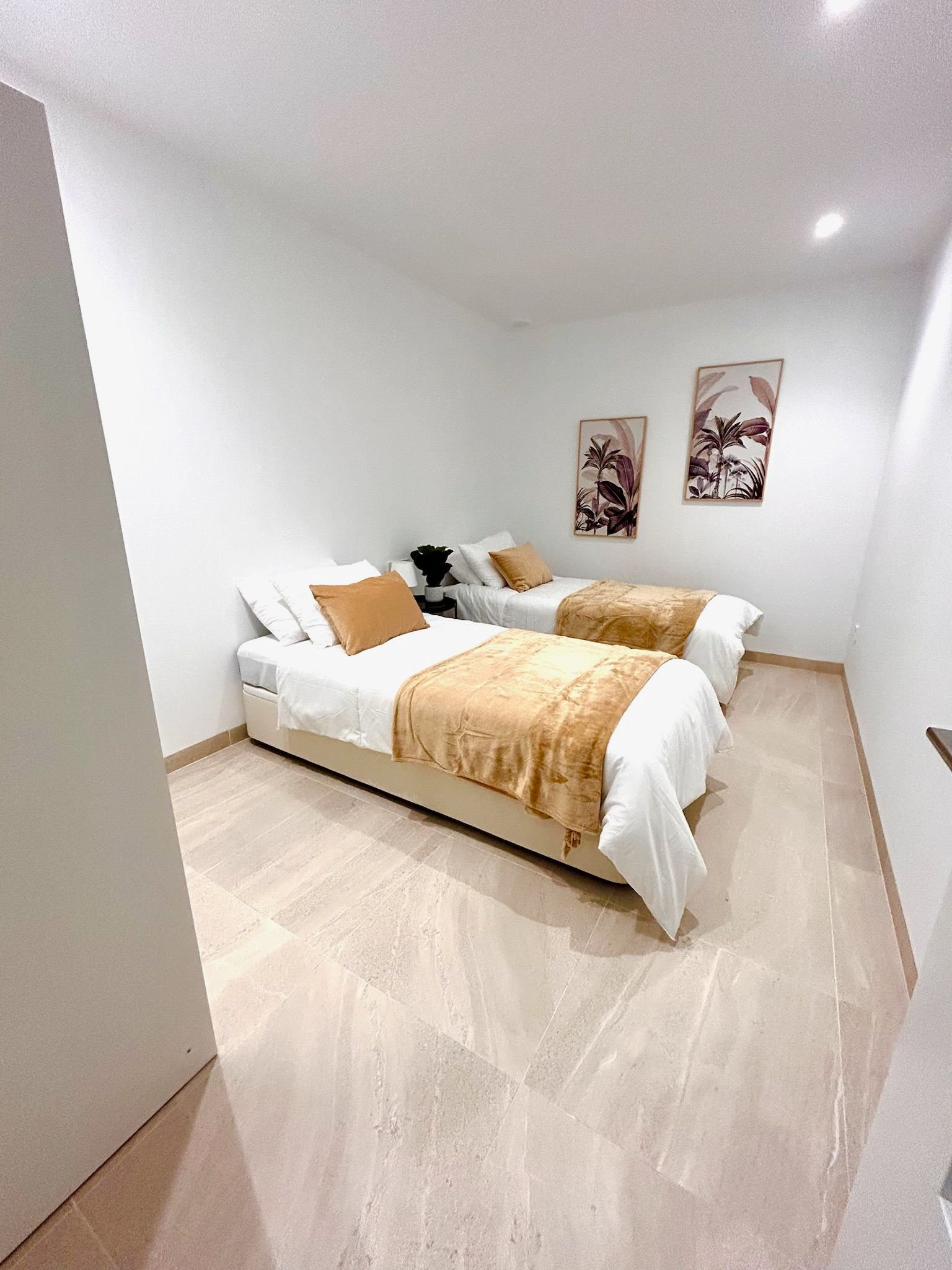 9e33f28a-c451-482c-80ca-efe62e0af2dc