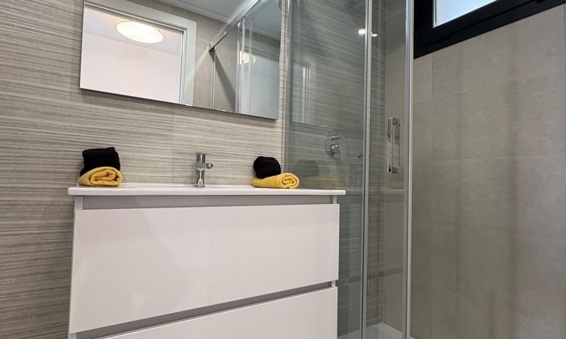 b4180142-6af3c4e8-9f9d-4e8c-aa42-116b9b501cab