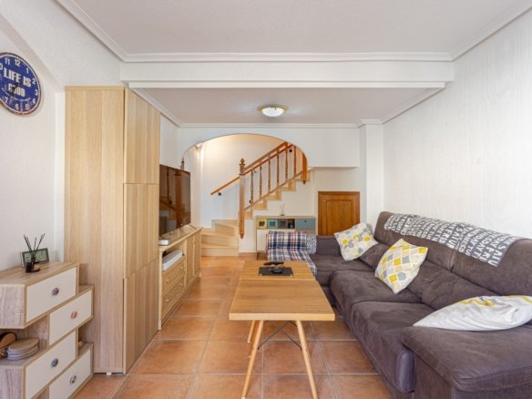 Villa for sale in Pilar de La Horadada