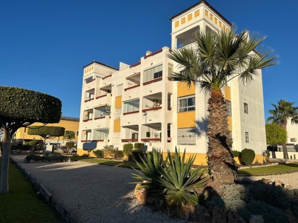 Apartment for sale in Campoamor