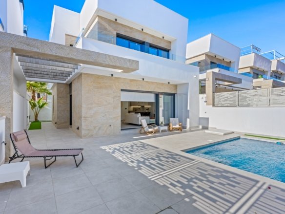 Villa for sale in Orihuela Costa