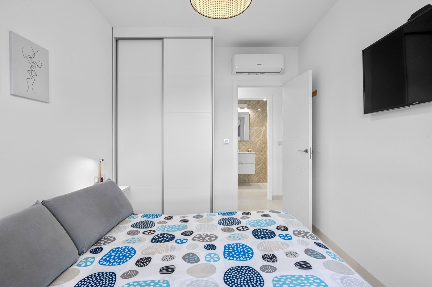 o_1jgupicp81bq4jbh1806sec2oq20