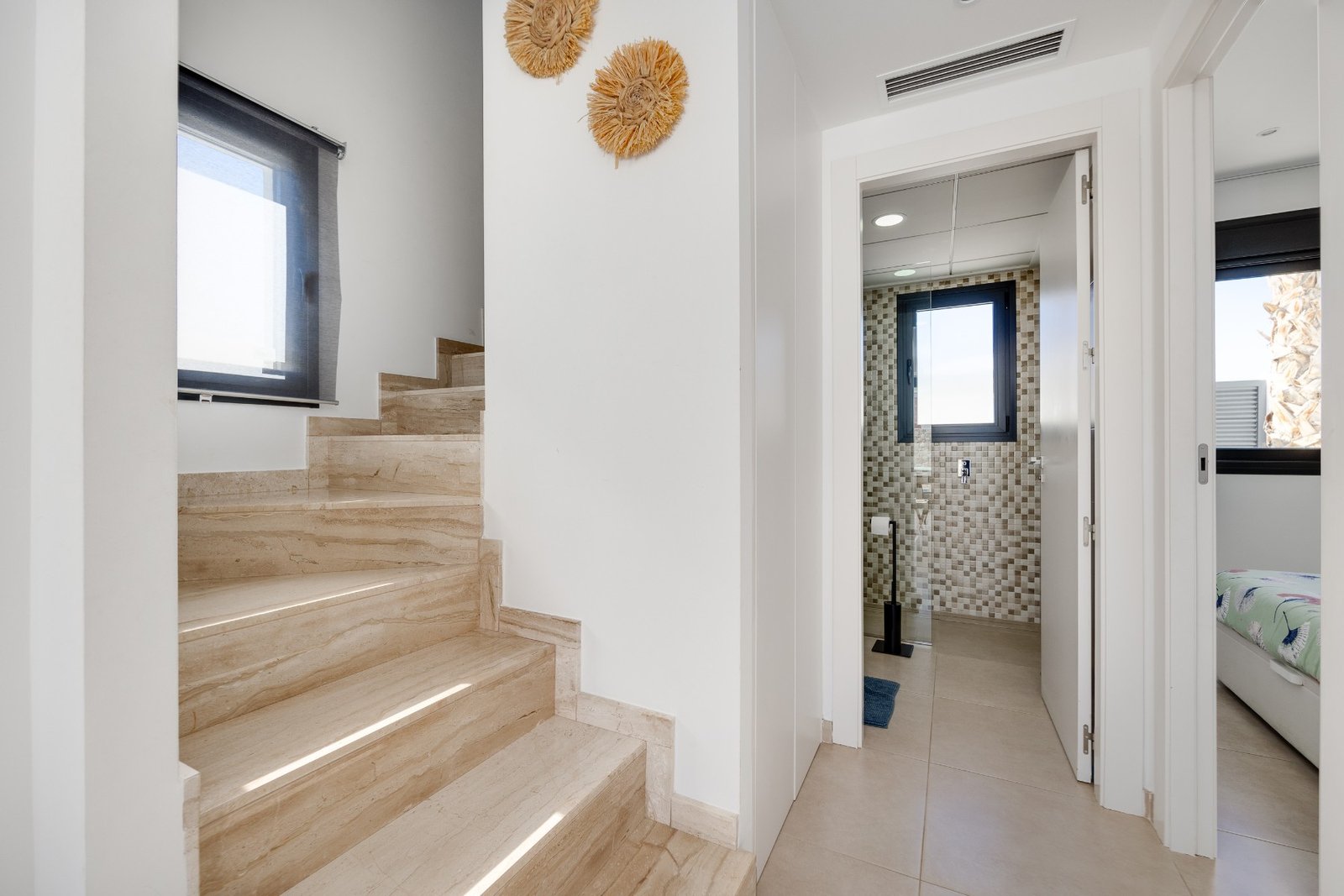 o_1jhb958ps116l1fcn1vjo1o66102b48