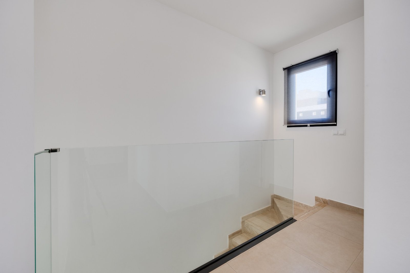 o_1jhb958ps125r1hq512uplpgbjg4i