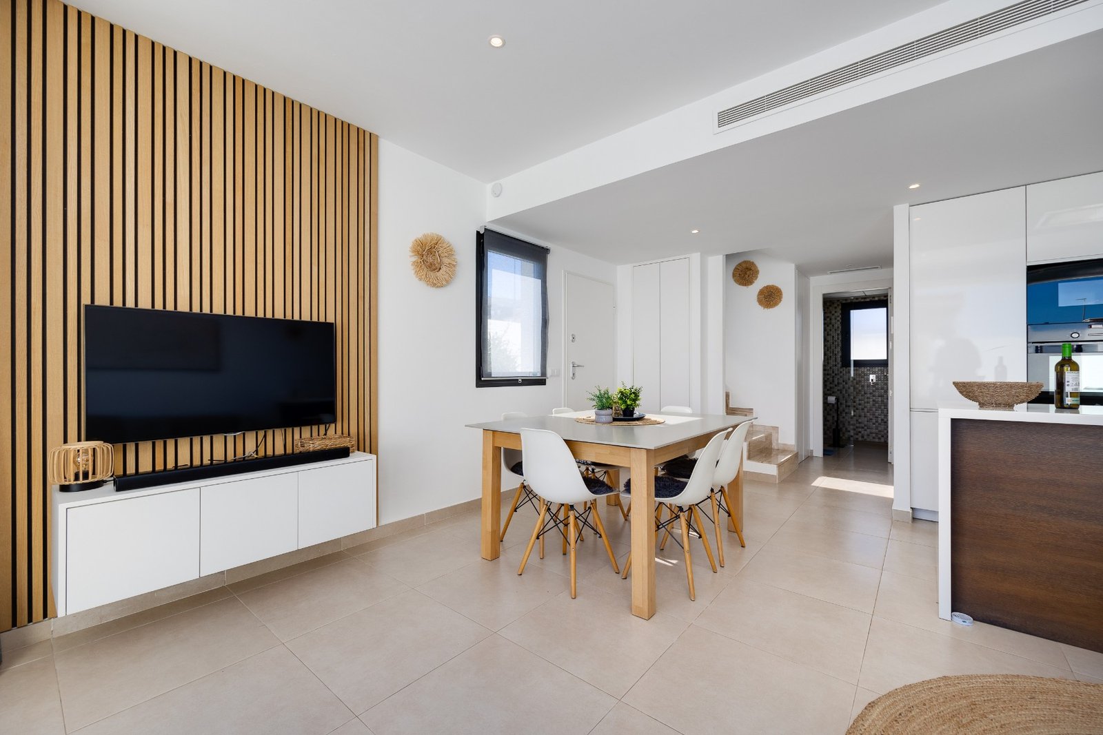 o_1jhb958psp9o9bc571fl1mee43