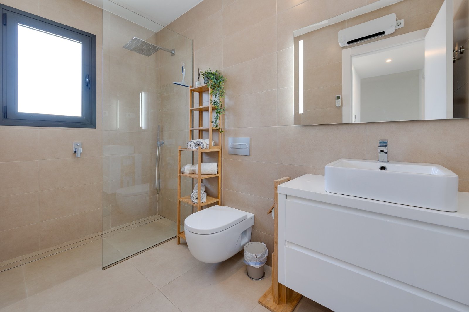 o_1jhb958pt1djk1jal1ms01a3n15a34m