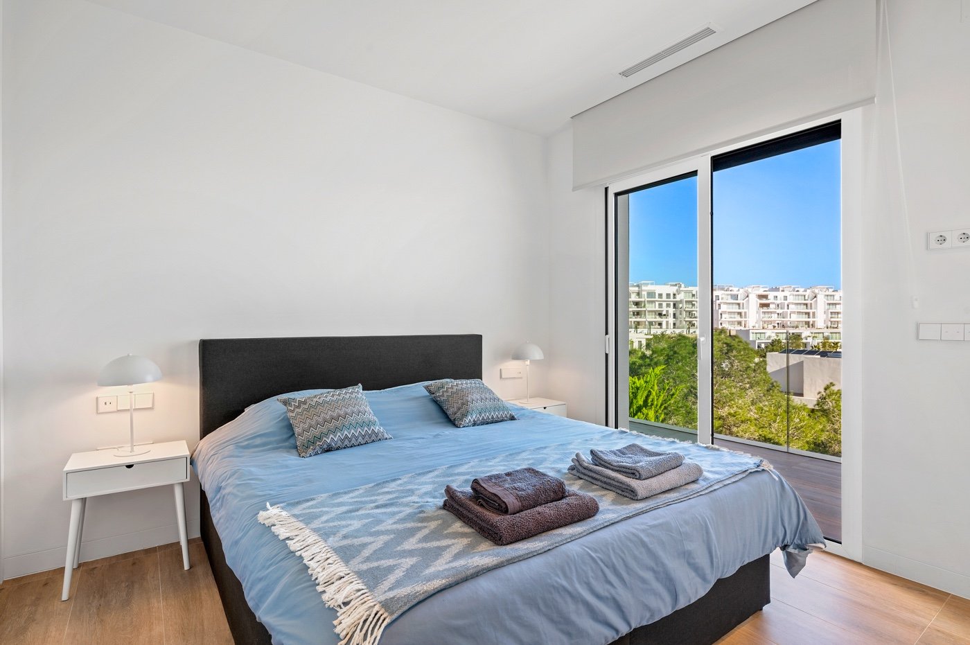 o_1jhdkq7p74h21t3s1i0ak3ll1r2p