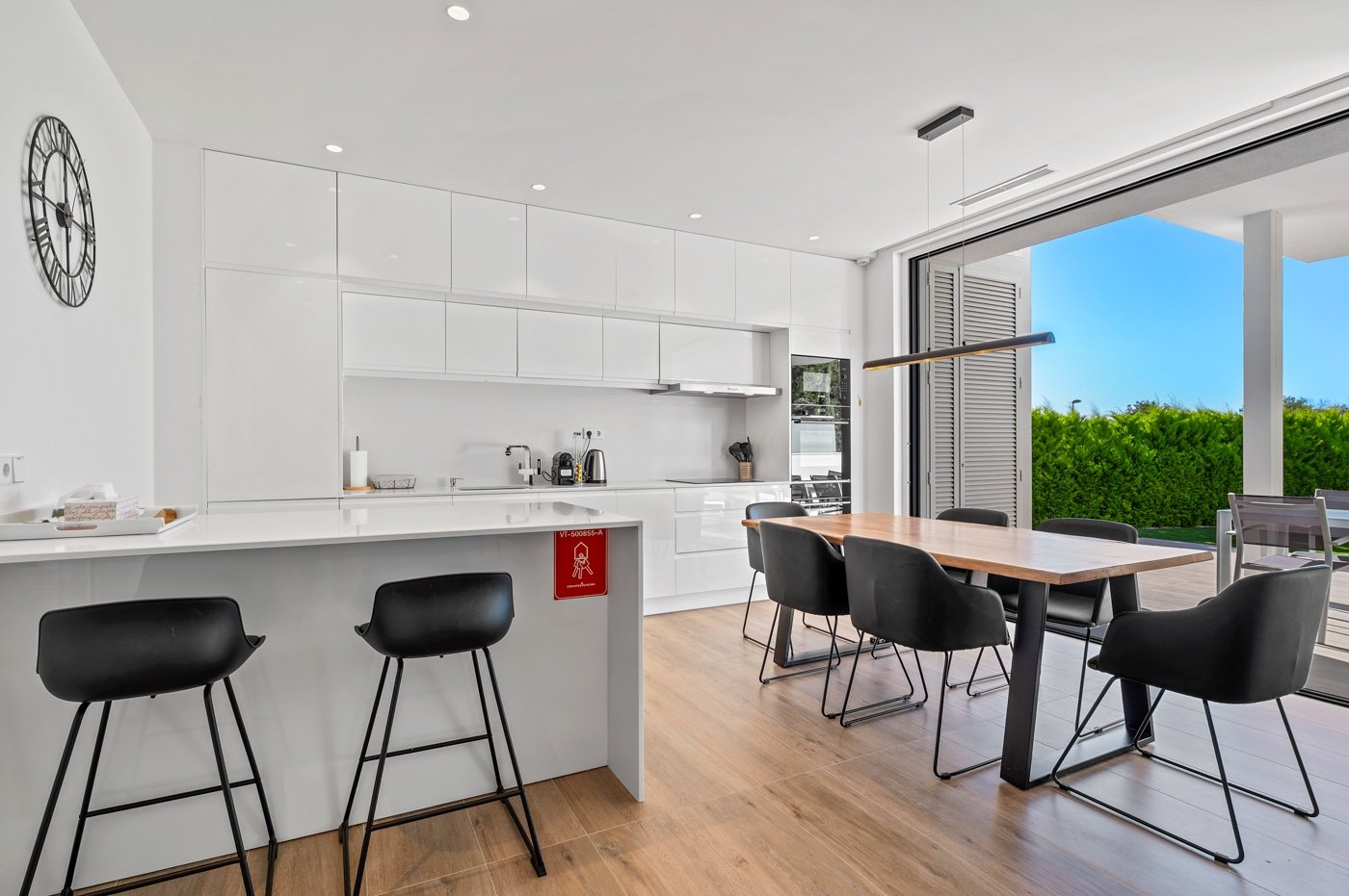 o_1jhdkq7p81c1d1tj7vvl1mi0g7a3m